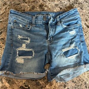 Size 4 American Eagle cut off shorts